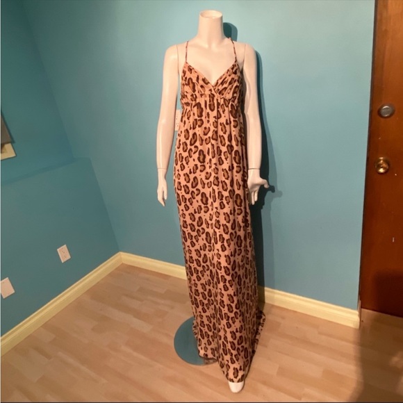 Armani Exchange leopard print maxi dress - Picture 2 of 5